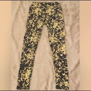 Lularoe yellow floral lace OS